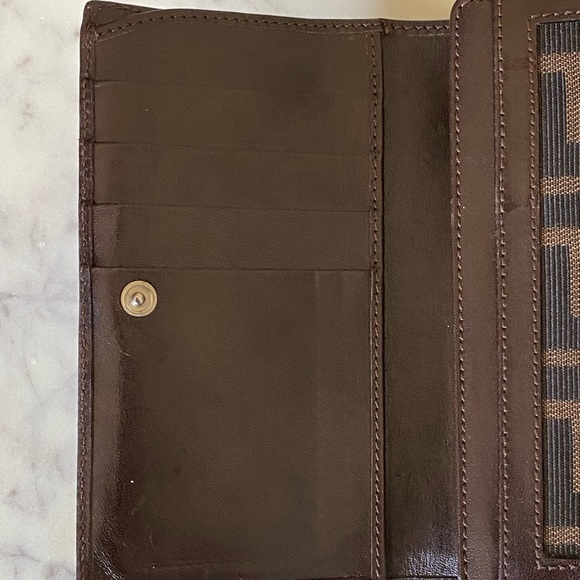 AUTHENTIC BIFOLD FENDI ZUCCA WALLET UNISEX - Picture 9 of 9